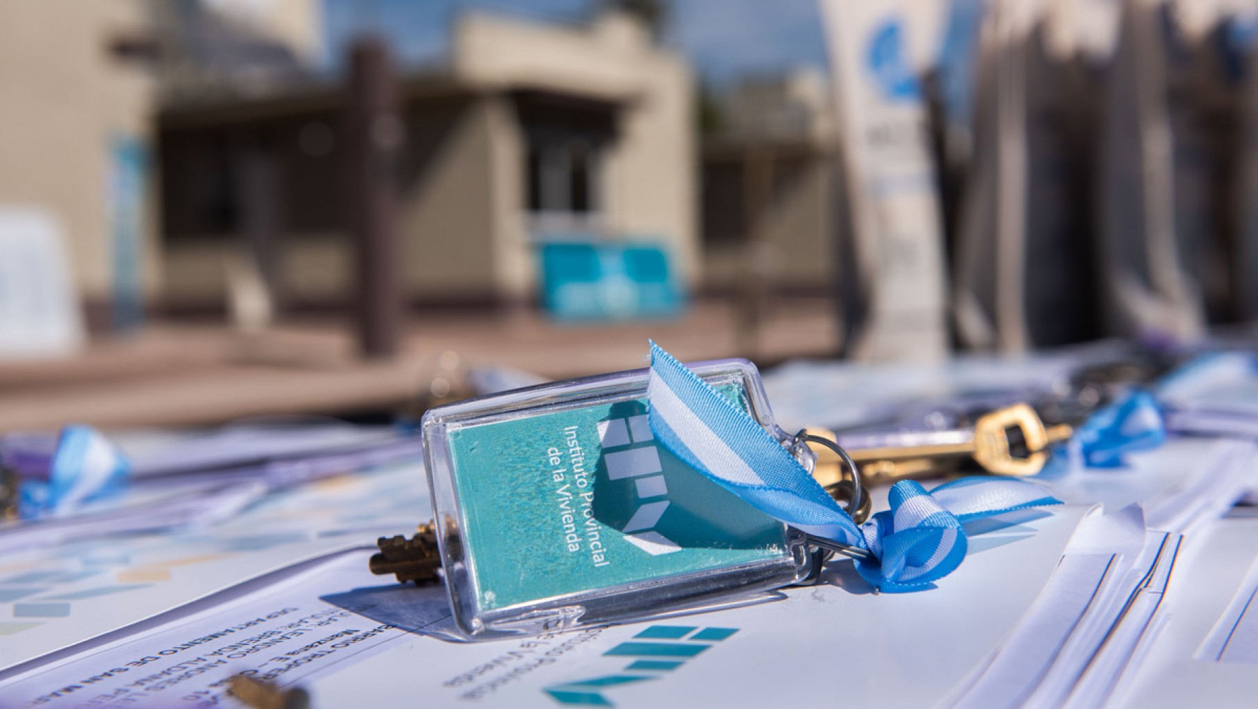 Suarez entregó casas y reconoció cuál debe ser el rol del Estado en materia de viviendas